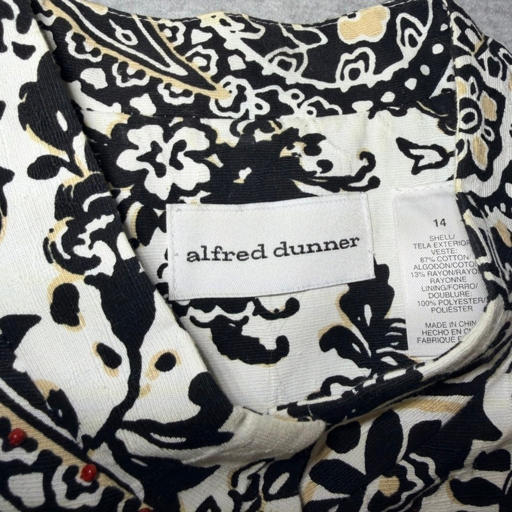 Alfred Dunner Womens‎ White Paisley Beaded Button Front Jacket Size 14 Mock Neck